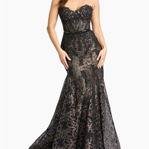 Mac Duggal Black Strapless Sweetheart Gown
